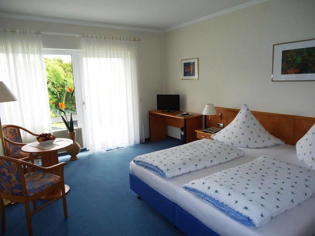 Hotel Kurallee Meersburg Esterno foto